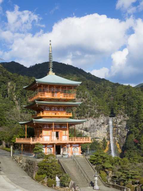 熊野那智大社