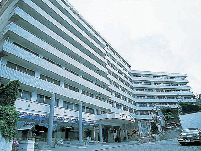 ホテル三楽荘