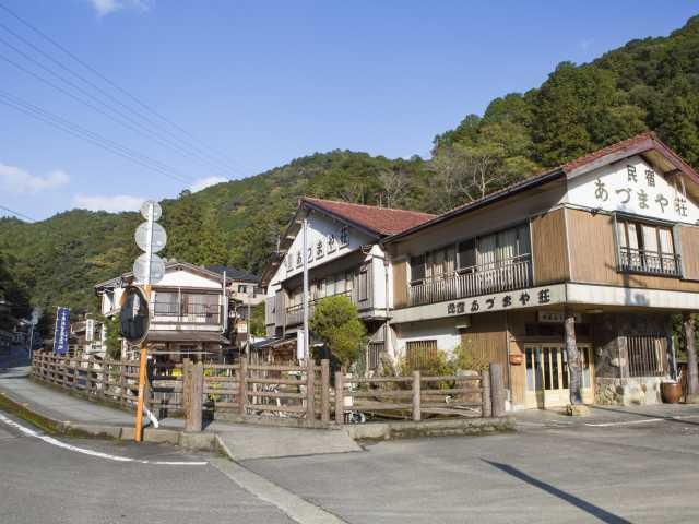 湯の峰温泉
