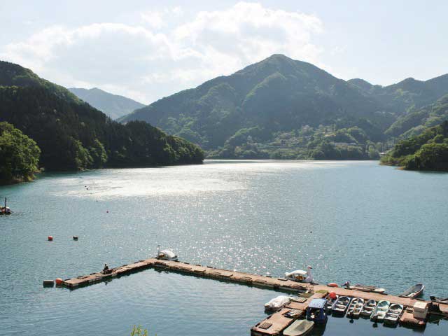 神流湖(埼玉県)の画像 1枚目