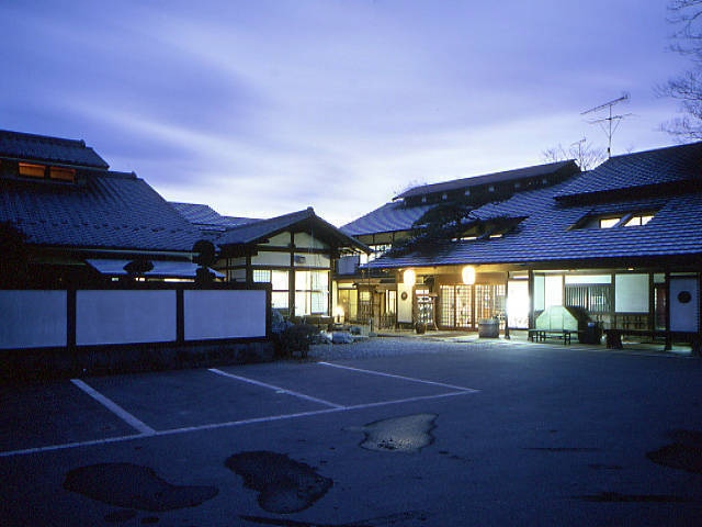 新木鉱泉旅館(日帰り入浴)