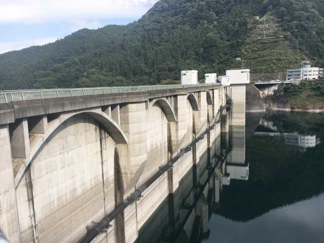 浦山ダムの画像 3枚目