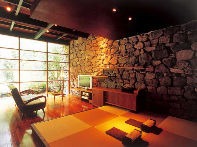 山荘 無量塔