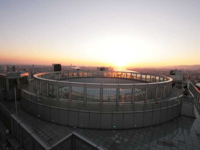 梅田スカイビル 空中庭園展望台