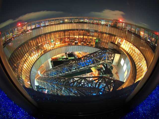 梅田スカイビル 空中庭園展望台