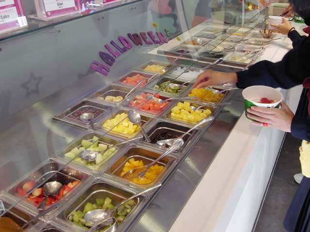 ヨーカフェ パーティーランド 心斎橋店