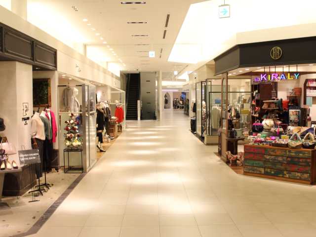 ルクア大阪
