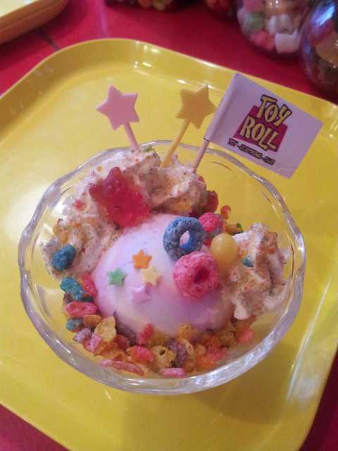 TOYROLL