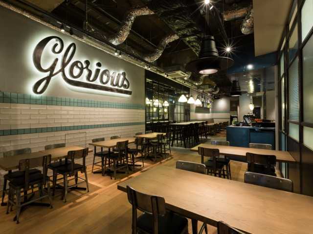 Glorious Chain Cafe