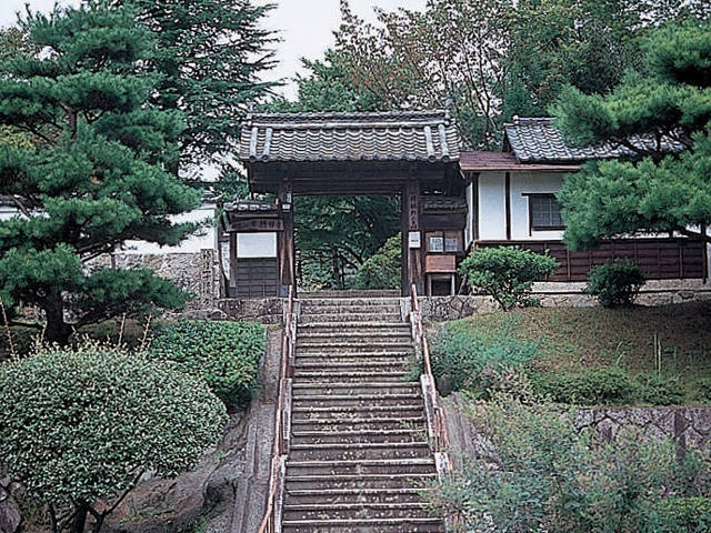 芳徳寺