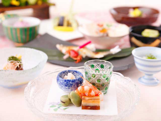 奈良ホテル 日本料理 花菊の画像 2枚目