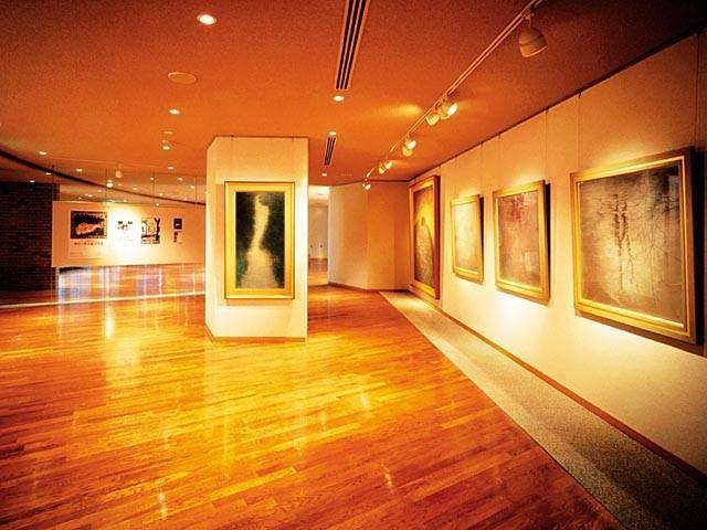 セレネ美術館