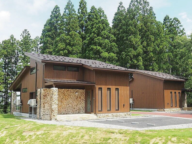 モンベル 立山ベースキャンプの画像 1枚目