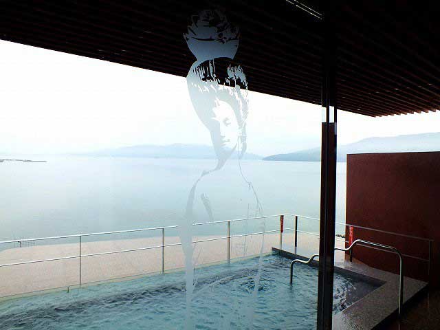 油谷湾温泉 ホテル楊貴館(日帰り入浴)の画像 4枚目