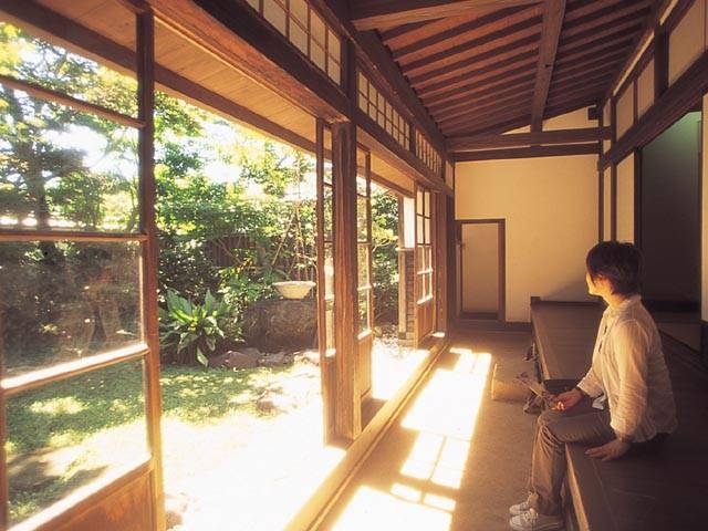 旧鐙屋