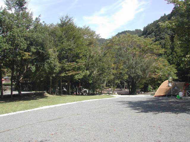 福士川根熊山荘ファミリーオートキャンプ場の画像 1枚目
