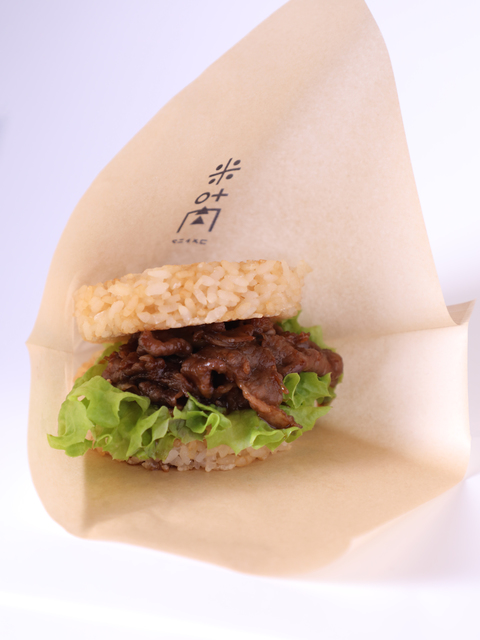 米と肉の画像 1枚目