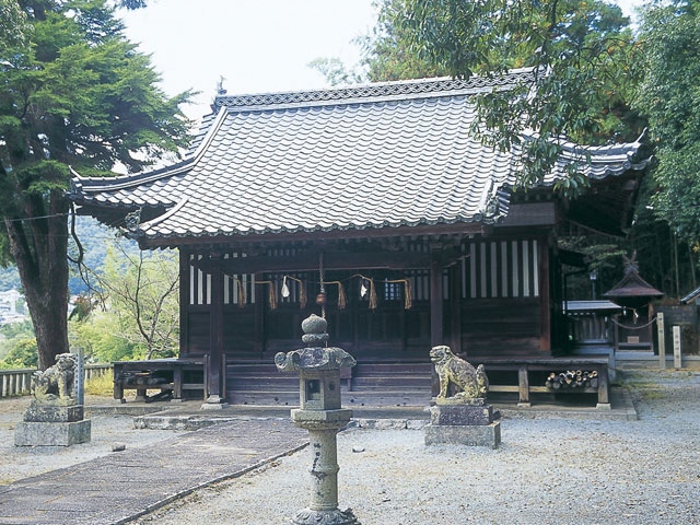 八重籬神社