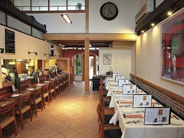 TRATTORIA はしまや