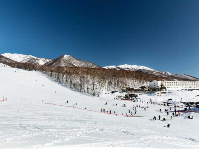 網張温泉スキー場