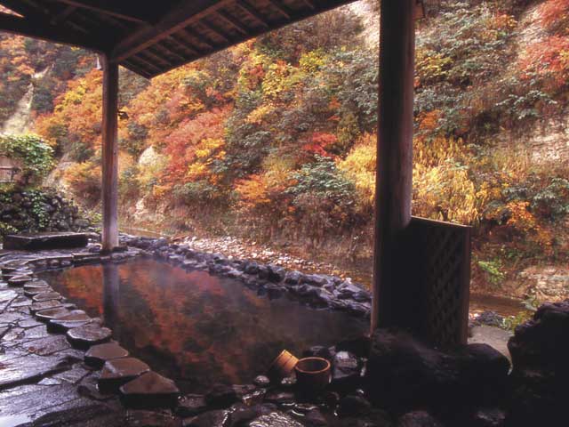 湯川温泉