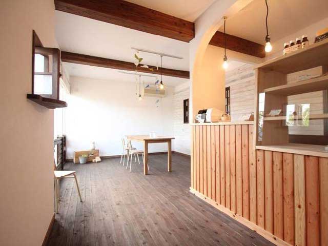 地粉の店 やどり木