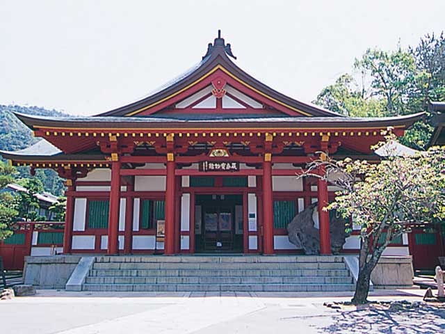 嚴島神社宝物館