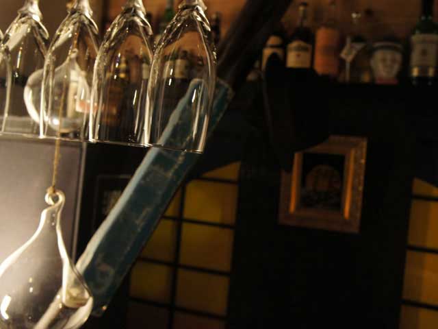 Cafe SAKA Bar
