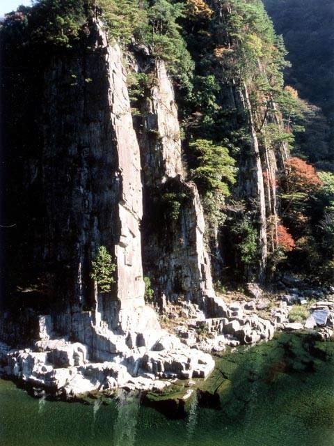 富郷渓谷の画像 1枚目