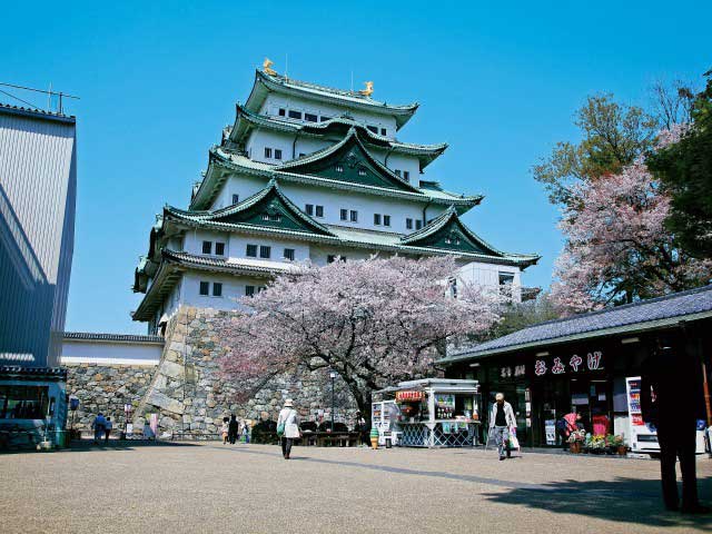 名古屋城