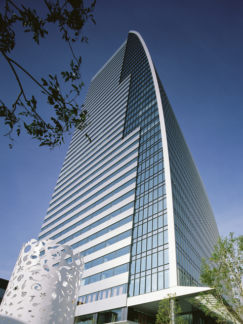 名古屋ルーセントタワーの画像 1枚目