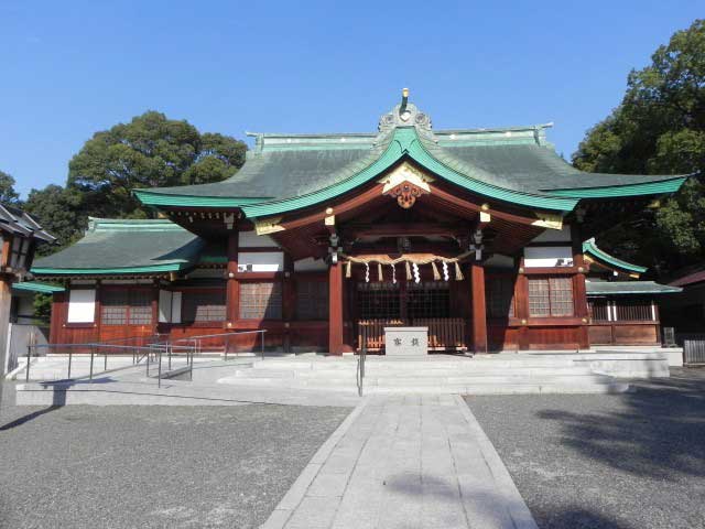川原神社