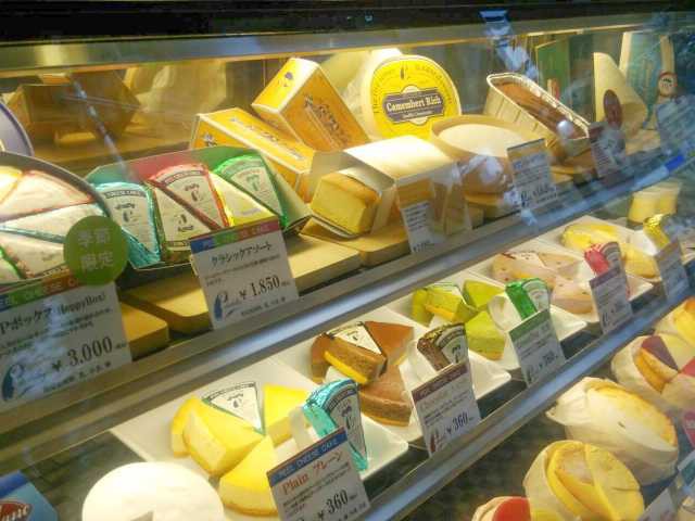カラベル藤が丘店