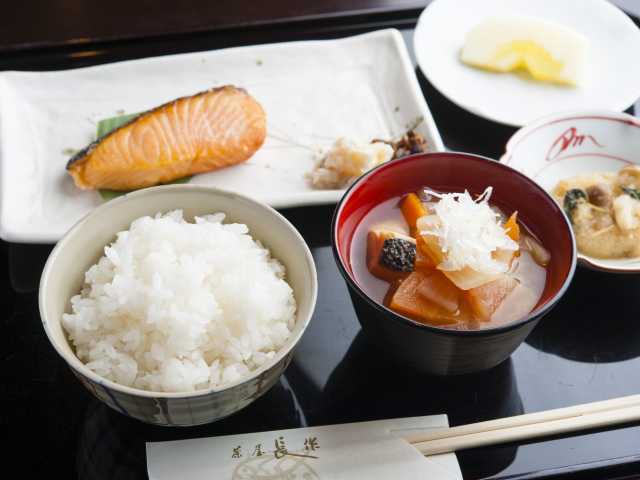 茶屋 長作