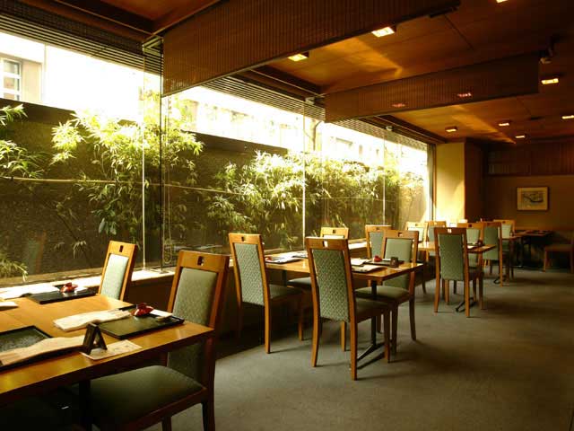 つきぢ田村