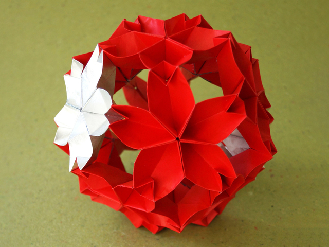 お茶の水 おりがみ会館の画像 2枚目