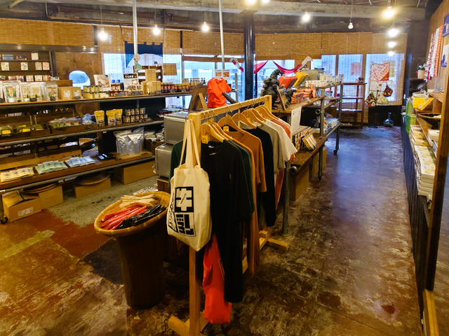 えびすや土産店の画像 3枚目
