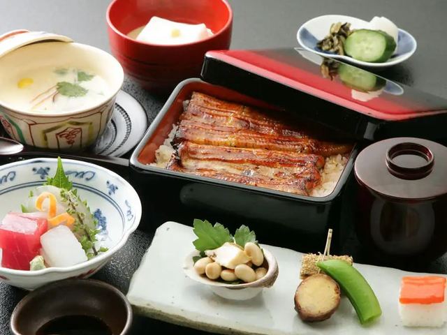 御蒲焼 旬菜料理 池之端 亀屋一睡亭の画像 4枚目