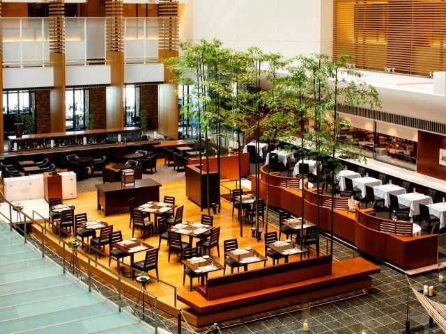 THE DINING ROOM
