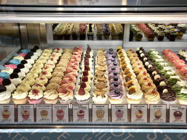 LOLA’S Cupcakes TOKYO 六本木ヒルズ店