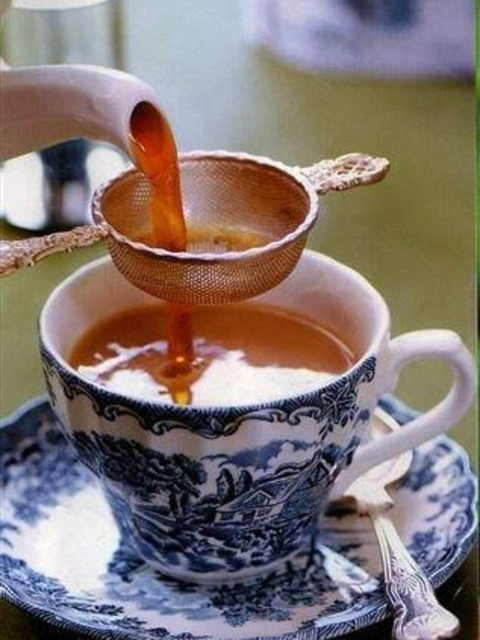 英国伝統紅茶館 アンティーズ