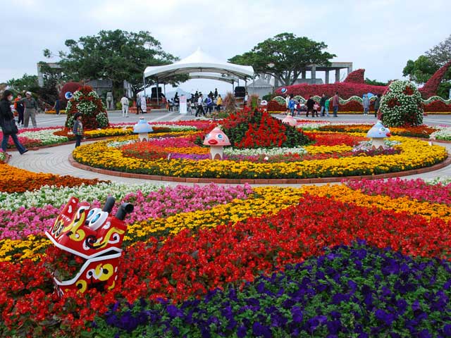 沖縄花のカーニバル