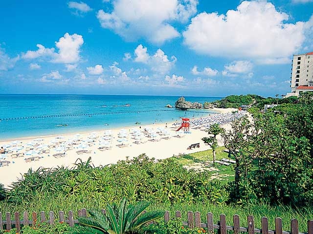 ニライビーチの画像 4枚目