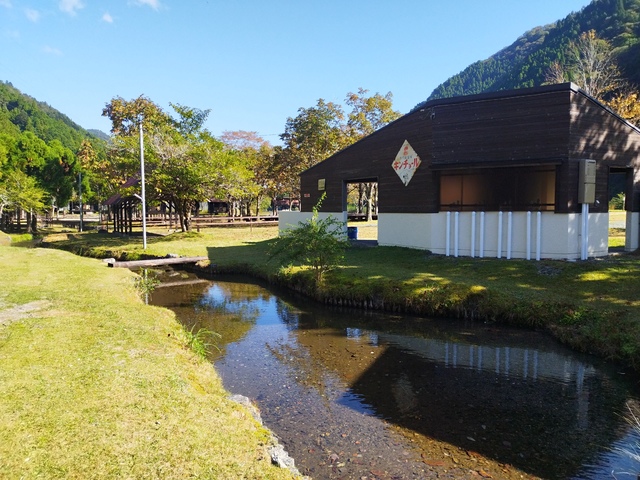 かもしか葛川森のキャンプ場の画像 3枚目