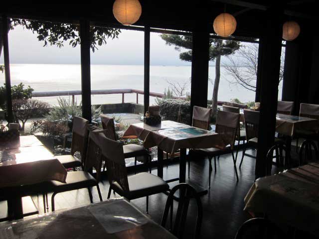 cafe Lac