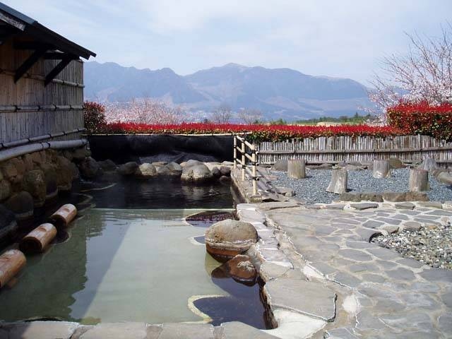 白水温泉 竹の倉山荘(日帰り入浴)の画像 1枚目