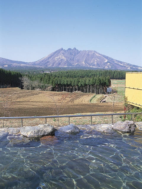 月廻り温泉館