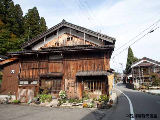 白峰 重要伝統的建造物群保存地区の画像 2枚目