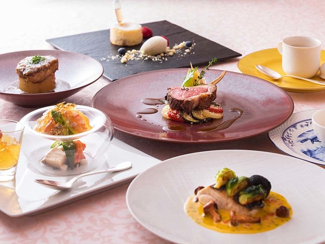 フランス料理「クイーン・アリス」の画像 1枚目