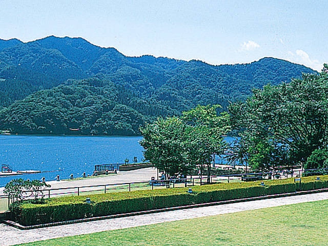 県立相模湖公園
